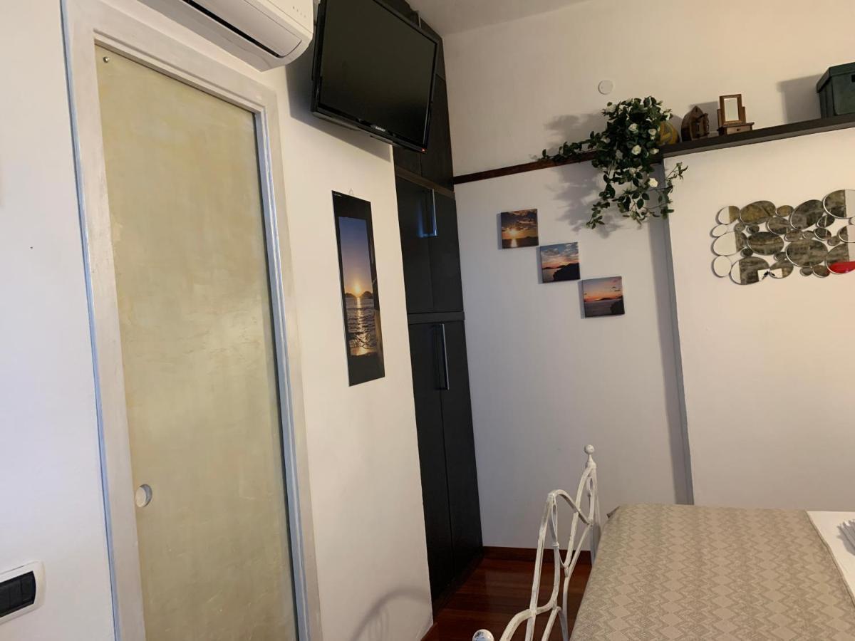 Il Giardino Segreto Hotel Tellaro Luaran gambar